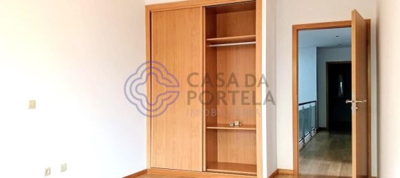 Дом с 4 спальнями в Риу Тинту, Португалия № 86810 12