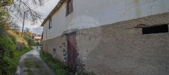 Casa de 2 dormitorios en Lousa, Portugal No. 45611 4