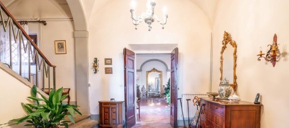 7 bedrooms Villa in Florence, Italy No. 193459 5