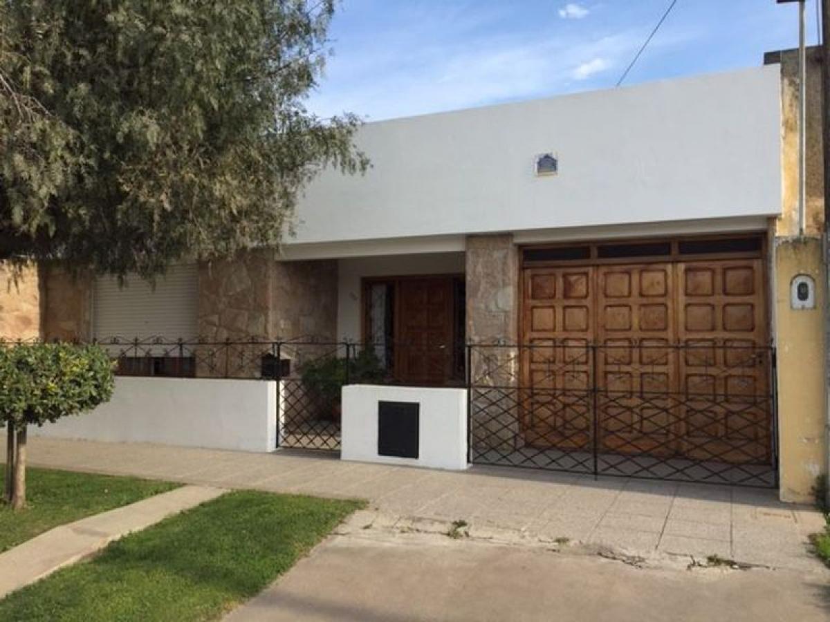 2 bedrooms House in Buenos Aires, Argentina No. 93839