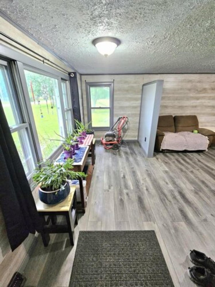 5 bedrooms House in Three Rivers, USA No. 373887