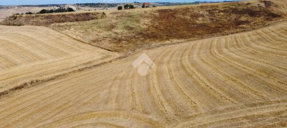 Terreno em Tarquinia, Italy 174791 m² N.º 288583 3