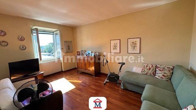 3 bedrooms Apartment in Bergamo, Italy No. 380947