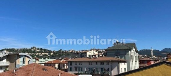 3 bedrooms Apartment in Bergamo, Italy No. 380947 14