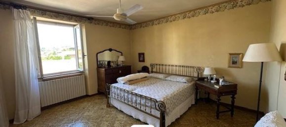 3 bedrooms Apartment in Bergamo, Italy No. 380947 10