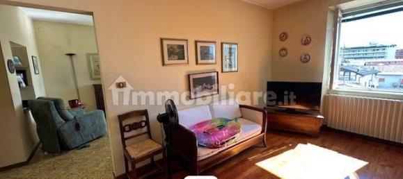 3 bedrooms Apartment in Bergamo, Italy No. 380947 3