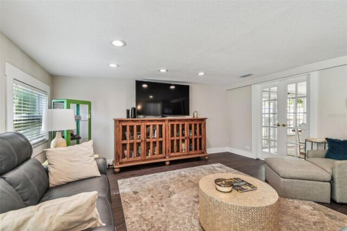 Дом с 3 спальнями в Сент-Питерсберг, США № 436469