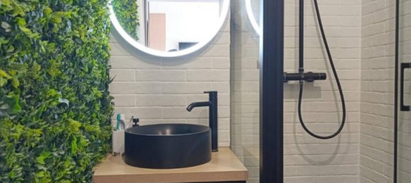 2 bedrooms House in Roubaix, France No. 214559 4