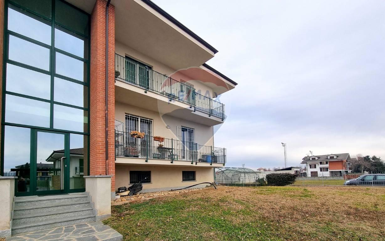 4 rooms Apartment in Moretta, Italy No. 169370