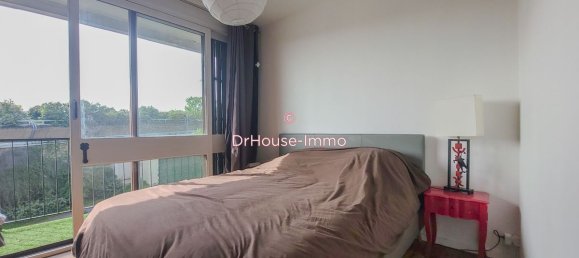 3 bedrooms Apartment in Fontenay-le-Fleury, France No. 176913 14