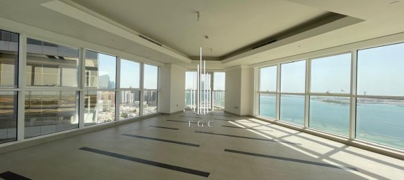 Apartamento de 5 dormitorios en Corniche Road, UAE No. 25634 3