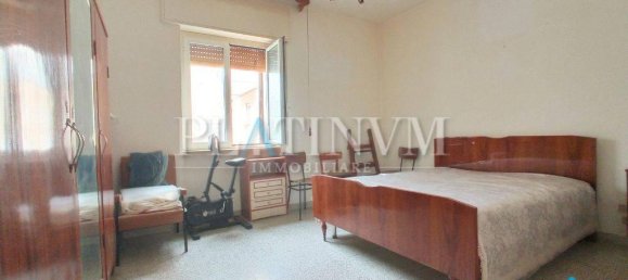 4غرفة شقة في San Giovanni Rotondo, Italy رقم 113829 16