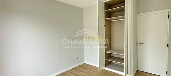 Квартира с 3 спальнями в Порту, Португалия № 11446 3