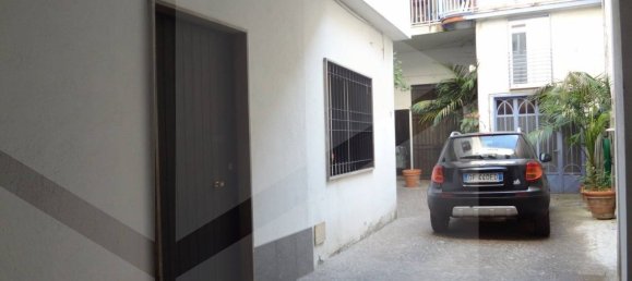 4 rooms Duplex in Frattamaggiore, Italy No. 24688 8