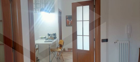 Apartamento de 5 habitaciónes en Bari, Italy No. 17878 23