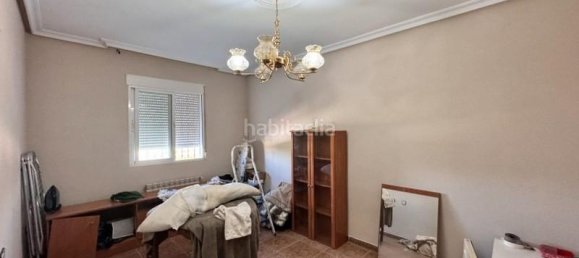 5 bedrooms House in Linares, Spain No. 169328 3