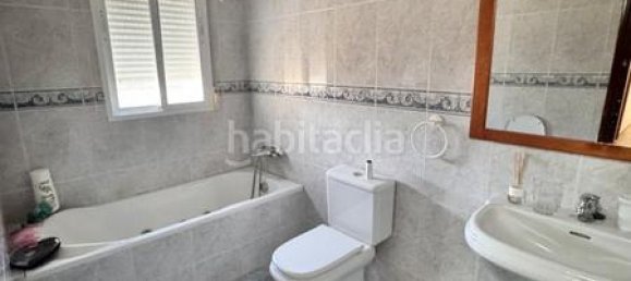 5 bedrooms House in Linares, Spain No. 169328 11