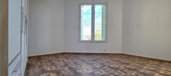 Apartamento de 1 dormitorio en Le Bourget, France No. 324671 2