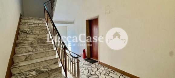 3 Schlafzimmer Penthouse in Lucca, Italy, Nr. 164653 17