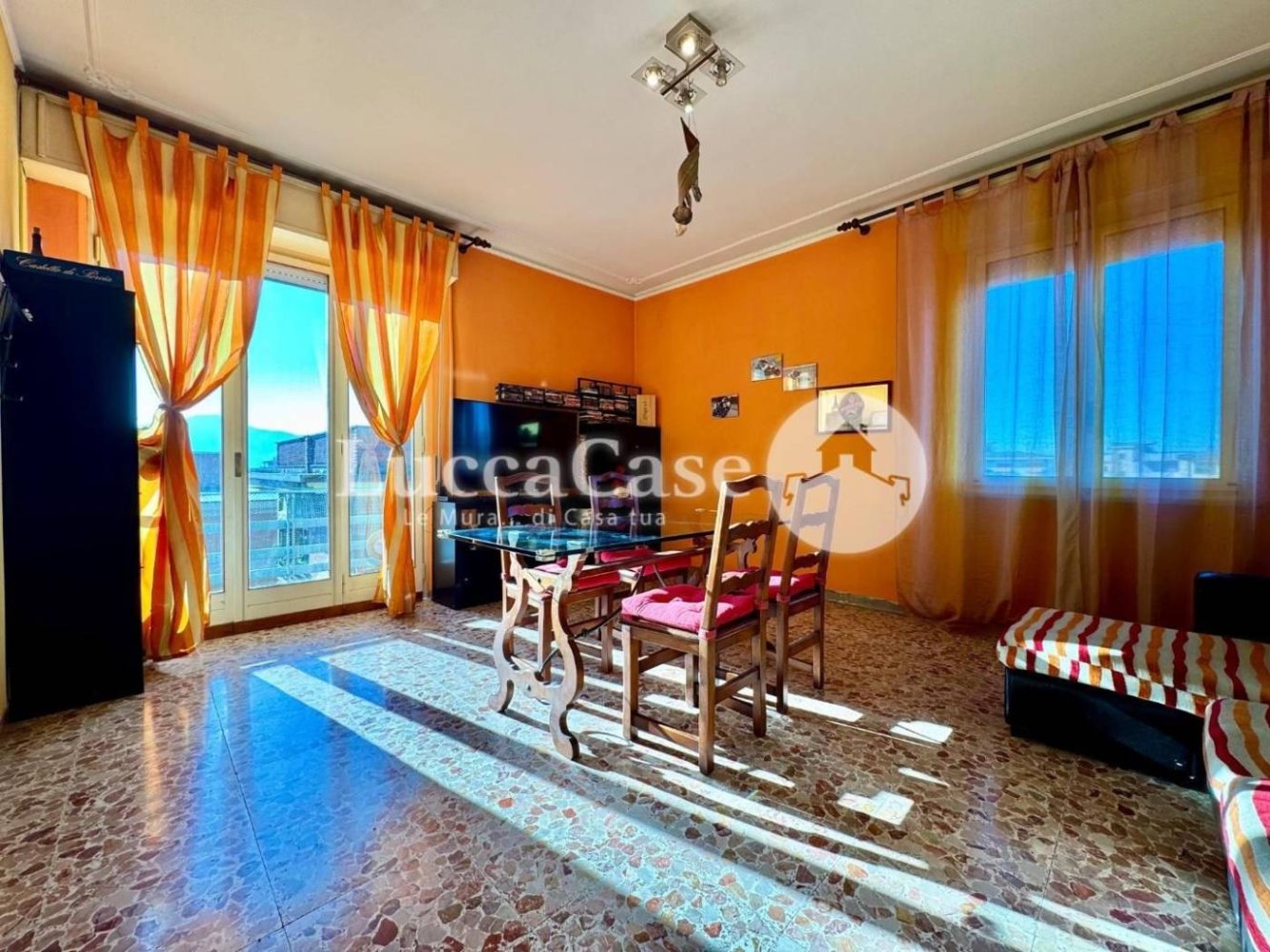 3 Schlafzimmer Penthouse in Lucca, Italy, Nr. 164653