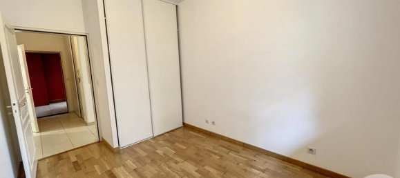 Квартира с 2 спальнями в Орлеан, Франция № 251487 3