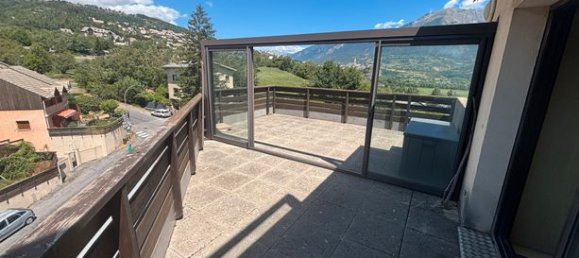 2 Schlafzimmer Wohnung in Embrun, France, Nr. 302230 10