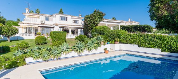 2 bedrooms Townhouse in Estepona, Spain No. 144242 4