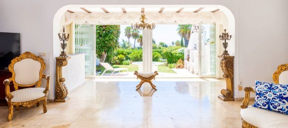 2 bedrooms Townhouse in Estepona, Spain No. 144242 6