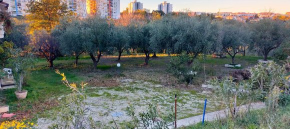 900m² Land in Lanciano, Italy No. 251838 4