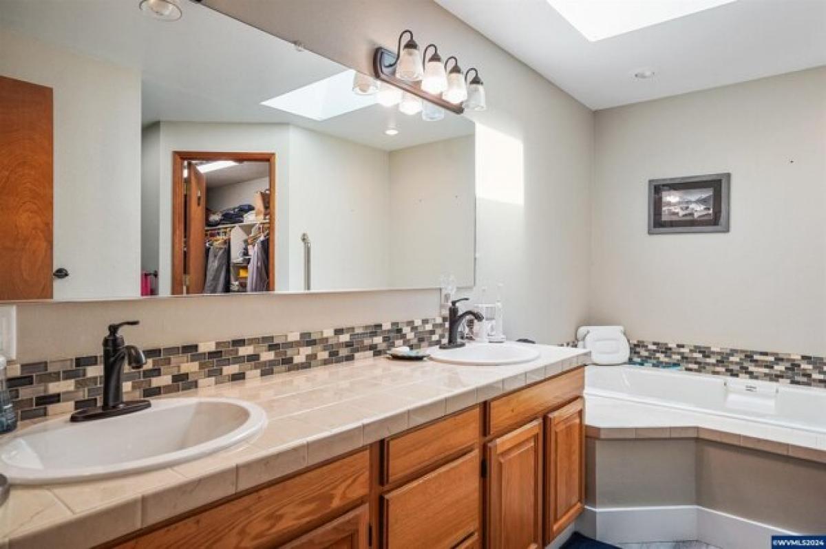 Дом с 3 спальнями в Стейтон, США № 396576