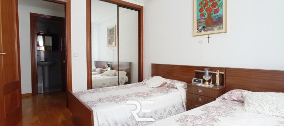 3 bedrooms Apartment in Leon, Spain No. 31042 34