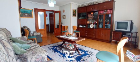 3 bedrooms Apartment in Leon, Spain No. 31042 3