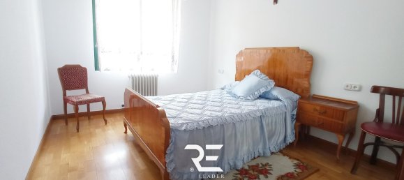 3 bedrooms Apartment in Leon, Spain No. 31042 18