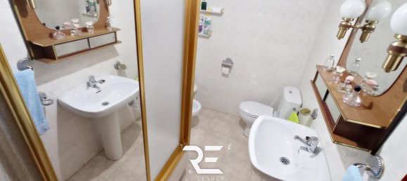 3 bedrooms Apartment in Leon, Spain No. 31042 23