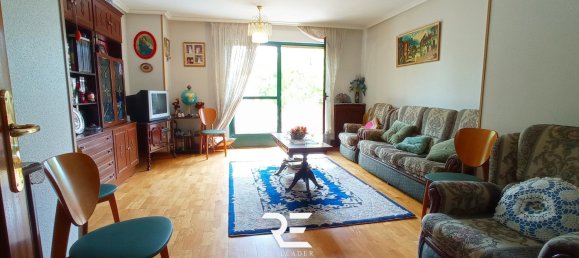 3 bedrooms Apartment in Leon, Spain No. 31042 2