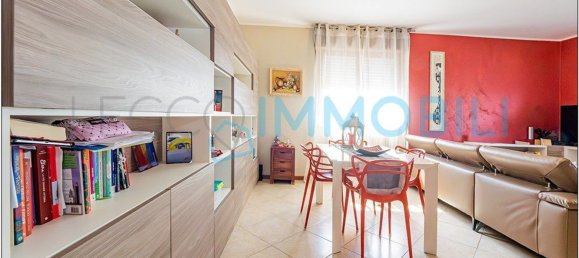Apartamento de 4 dormitorios en Calolziocorte, Italy No. 336431 6