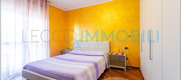 Apartamento de 4 dormitorios en Calolziocorte, Italy No. 336431 36
