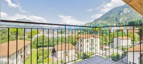 Apartamento de 4 dormitorios en Calolziocorte, Italy No. 336431 49