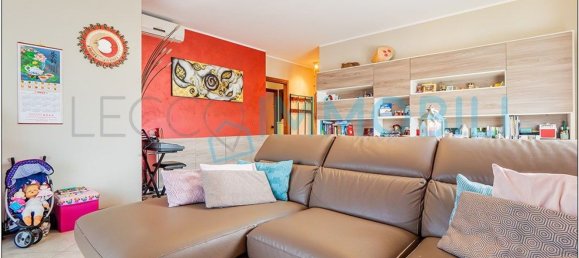 Apartamento de 4 dormitorios en Calolziocorte, Italy No. 336431 12