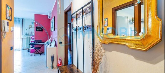 Apartamento de 4 dormitorios en Calolziocorte, Italy No. 336431 3