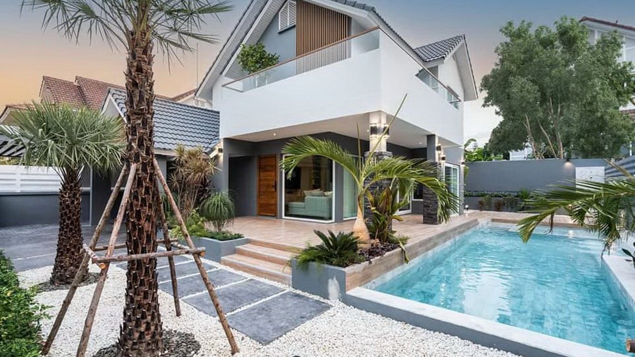 3 bedrooms Villa in Pattaya, Thailand No. 5838