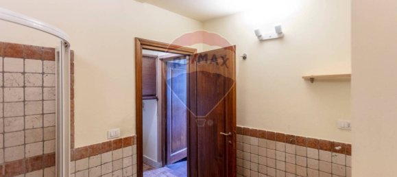1 bedroom Apartment in Signa, Italy No. 330110 10