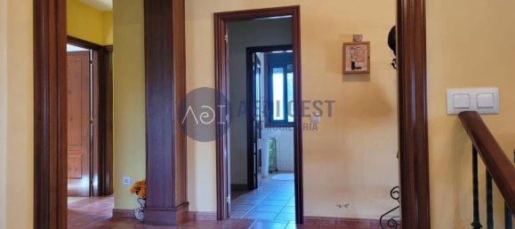 5 bedrooms House in Cangas, Spain No. 142658 17