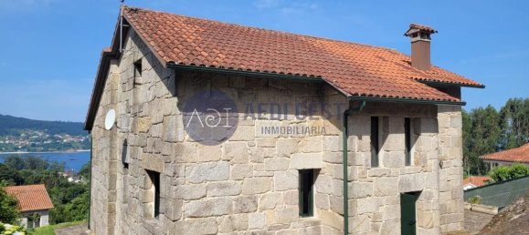 5 bedrooms House in Cangas, Spain No. 142658 9