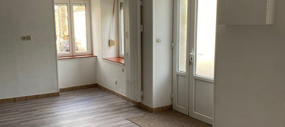 3 bedrooms House in Calvados, France No. 298452 2