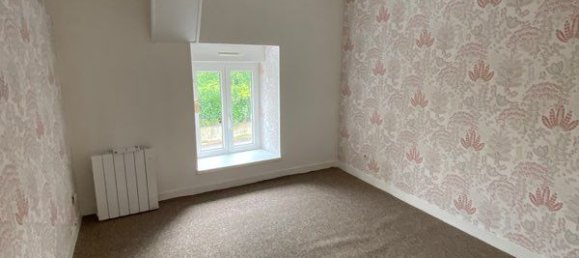 3 bedrooms House in Calvados, France No. 298452 5