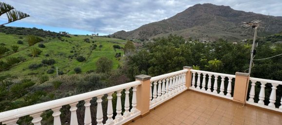 Villa de 4 dormitorios en Estepona, Spain No. 32393 6