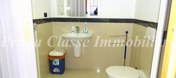 Escritório em Pescara, Italy 91 m² N.º 173184 17