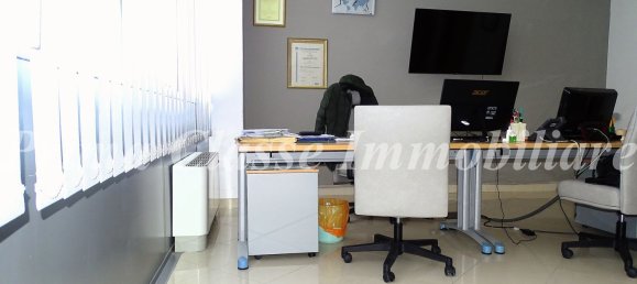 Escritório em Pescara, Italy 91 m² N.º 173184 6