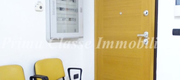 Escritório em Pescara, Italy 91 m² N.º 173184 16